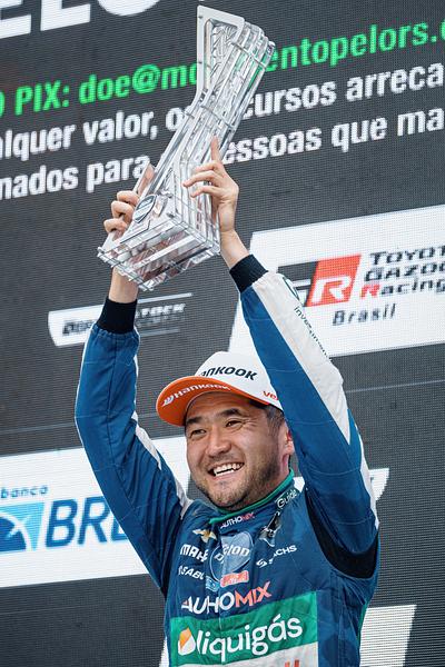 Terceiro colocado neste domingo, Rafael Suzuki é o novo líder do campeonato (Marcelo Machado de Melo/Stock Car)