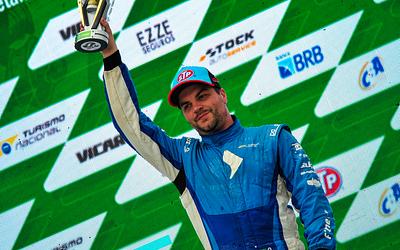 Turismo Nacional completa etapa com desfecho de cinema em Cascavel